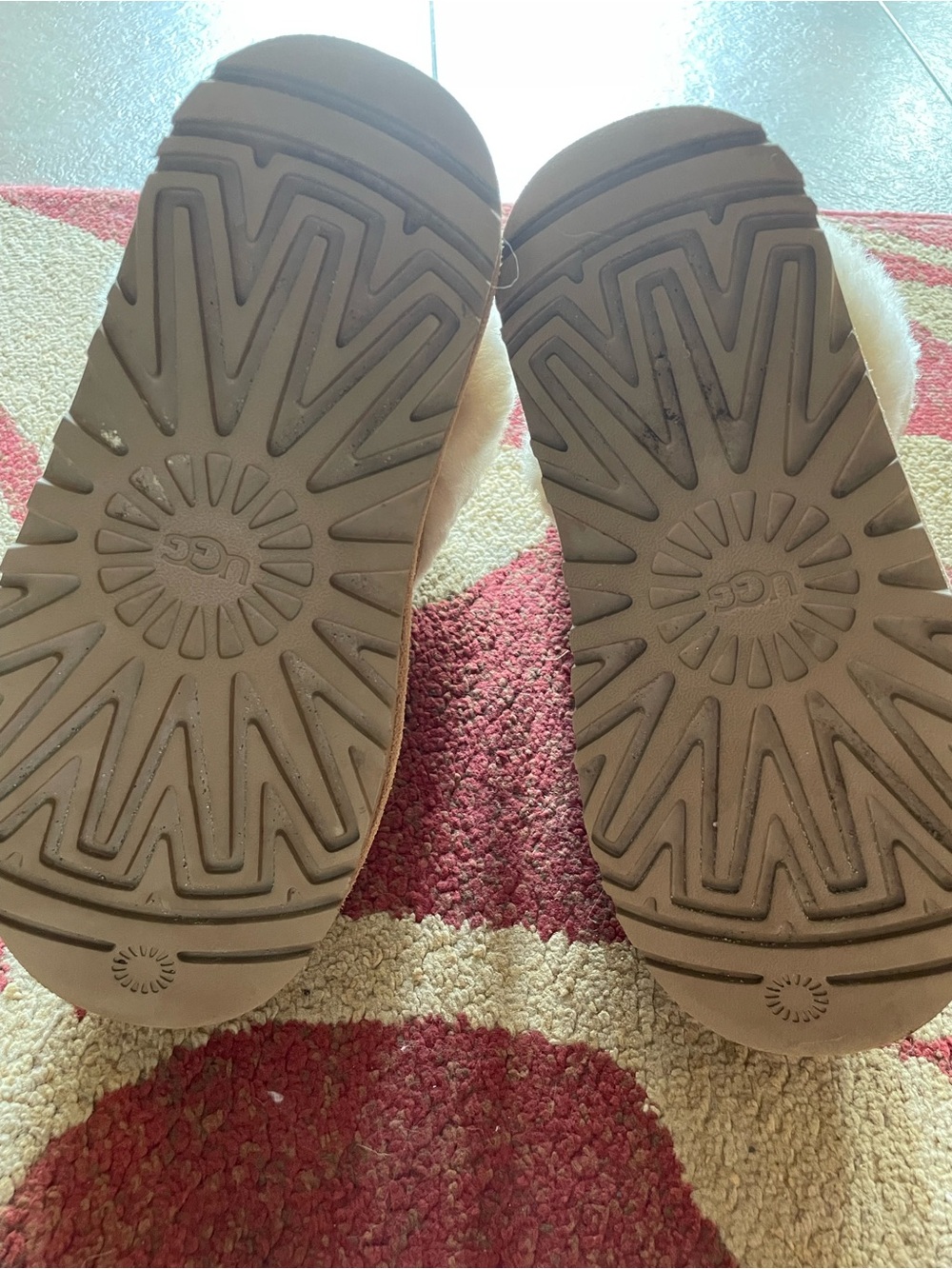PLATFORM UGGS - Picture 2 of 6